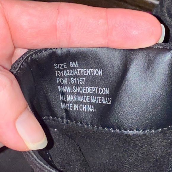 I.D. Required Brand New Black Suede Slouch Booties size 8 - Picture 9 of 9